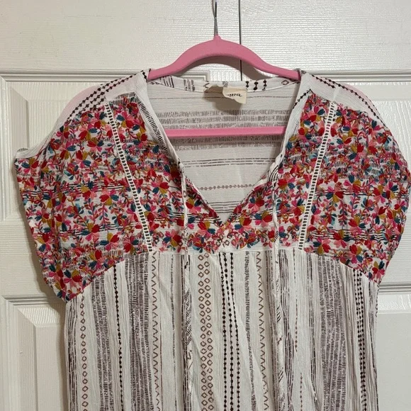 Savanna Jane Floral and Stripe Blouse with Tassels - Picture 4 of 14